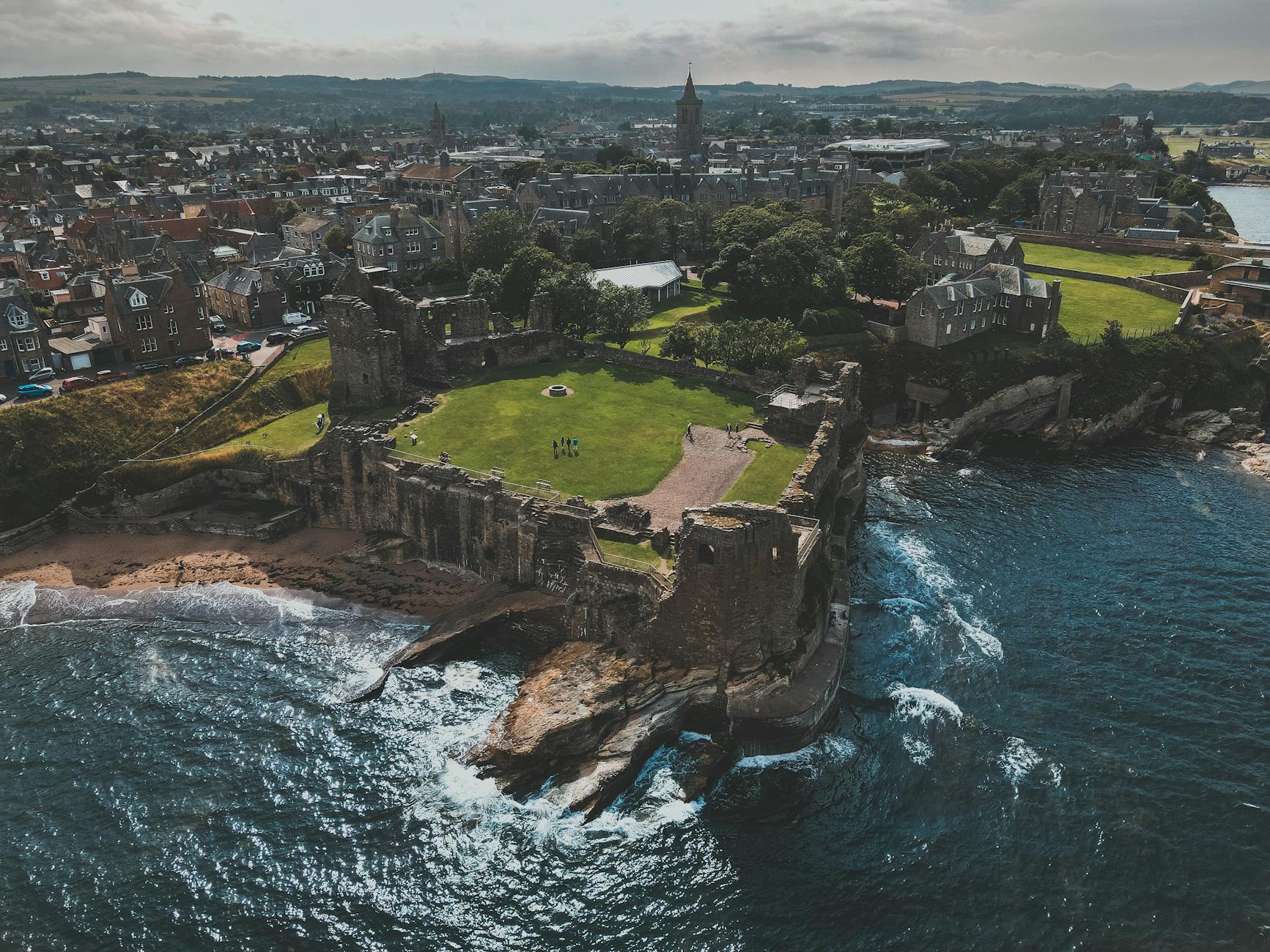 St Andrews Old Course: Birthplace of Modern Golf